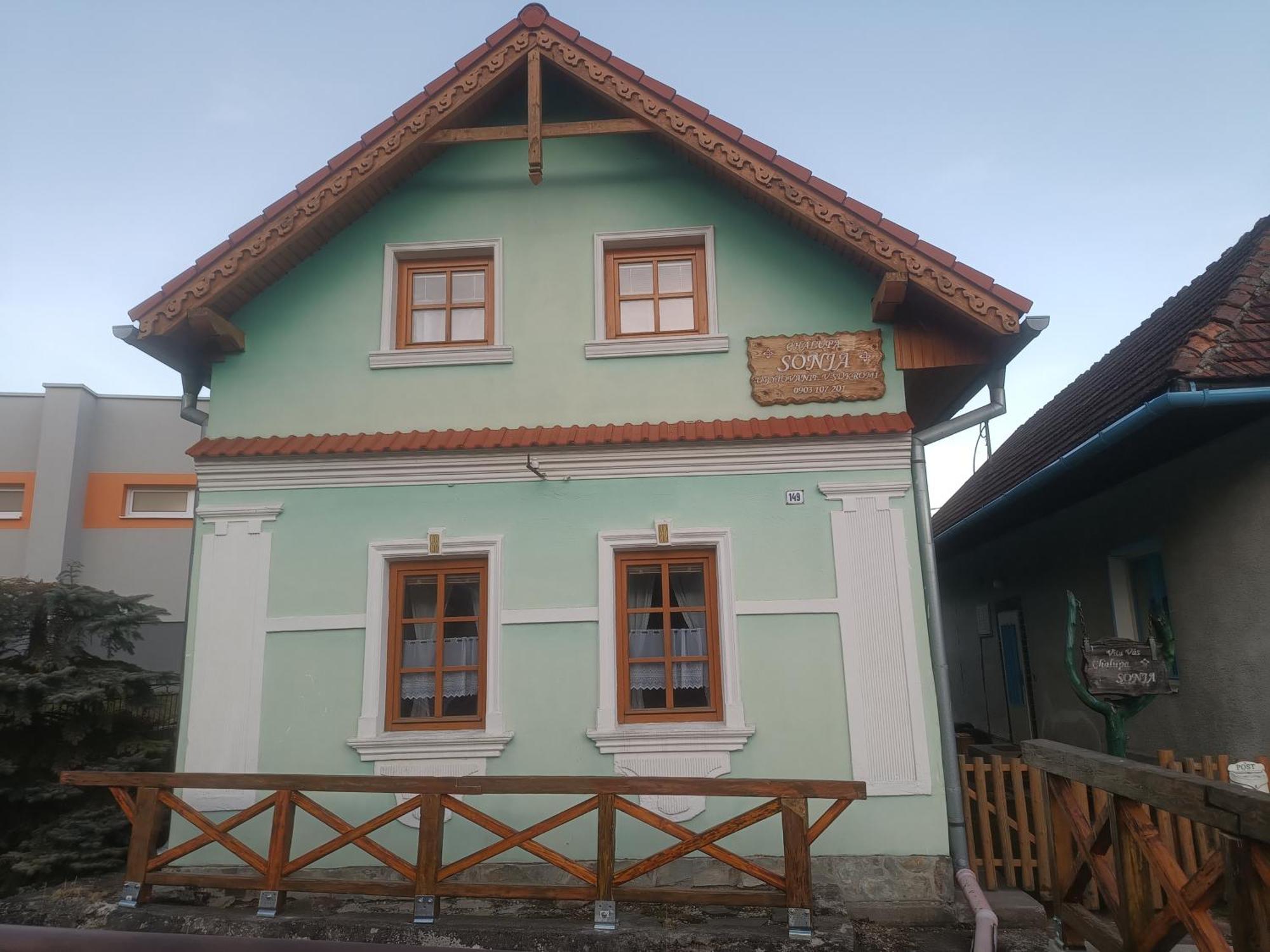 Chalupa Sonja Lúčky Cameră foto
